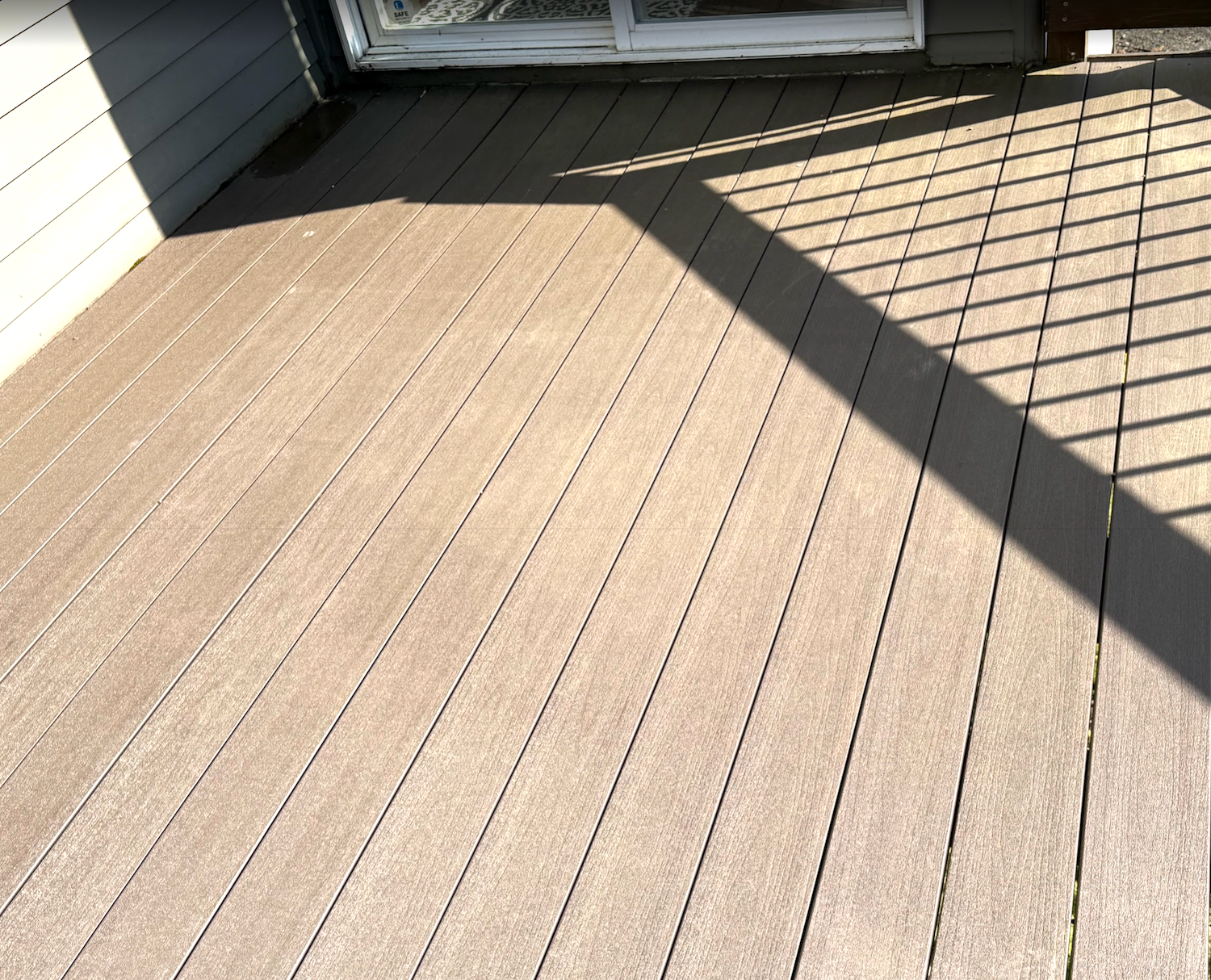 Deck & Patio Cleaning