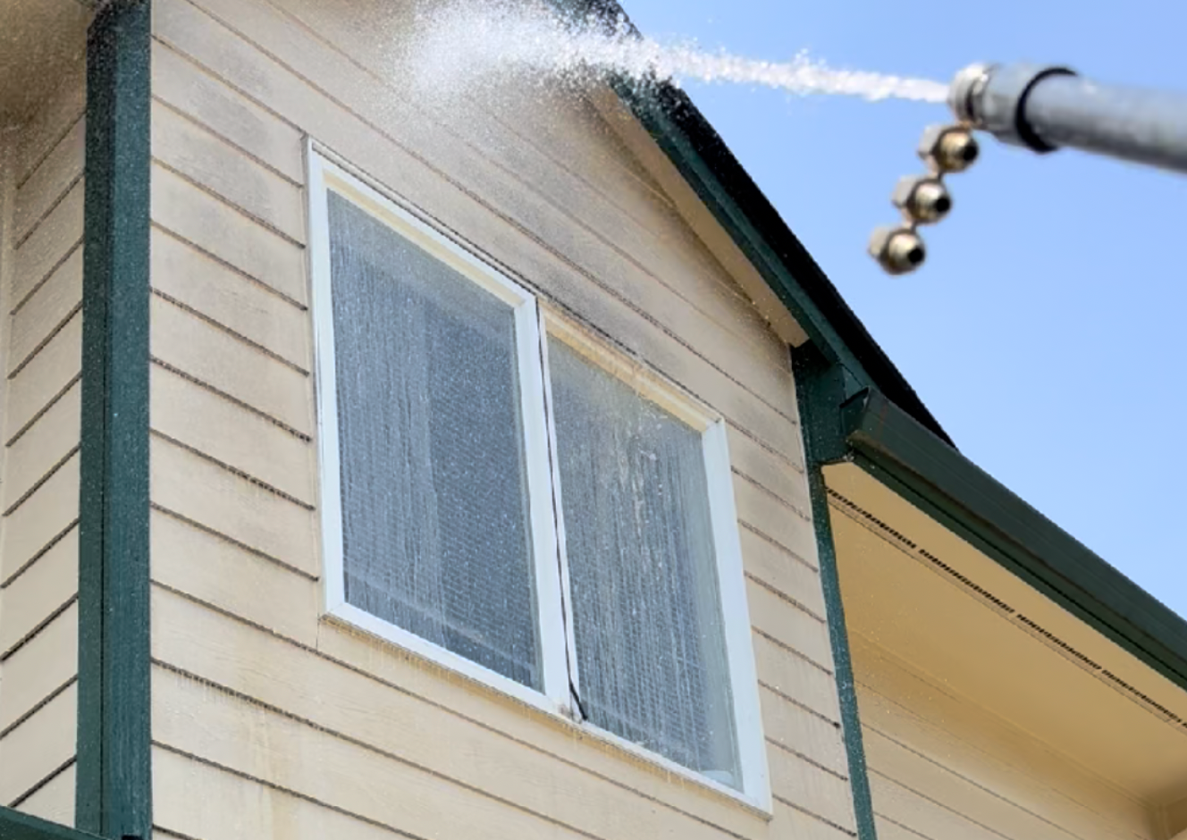 soft washing the siding of a house in hillsboro oregon